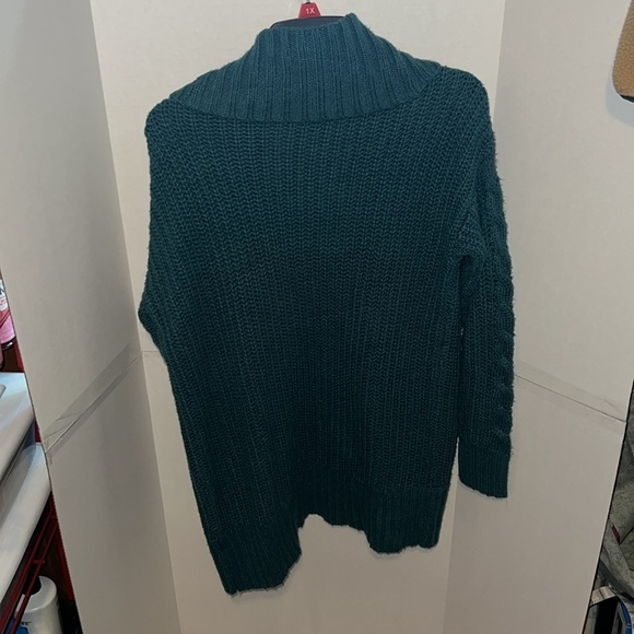 Mossimo Cardigan - Picture 3 of 3